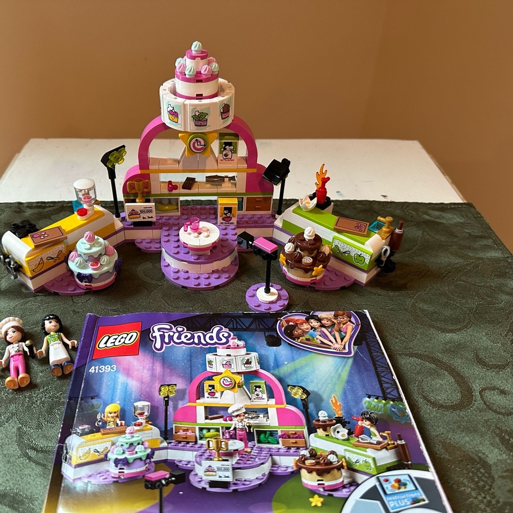 Lego Friends Baking Competition set 41393